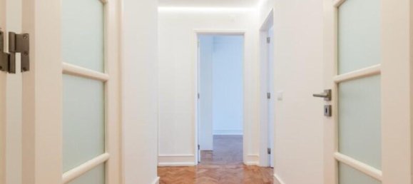 4 bedrooms Apartment in Lisbon, Portugal No. 104973 18