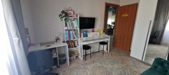 2 bedrooms Apartment in Cremona, Italy No. 329066 12