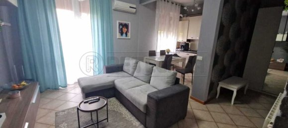 2 bedrooms Apartment in Cremona, Italy No. 329066 4