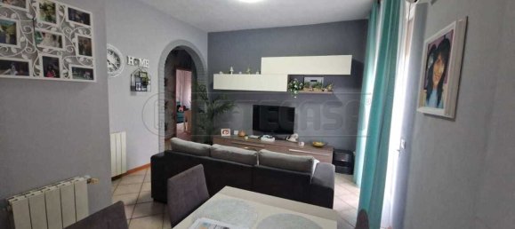 2 bedrooms Apartment in Cremona, Italy No. 329066 2