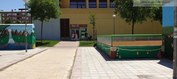 Apartamento de 3 dormitorios en Fuenlabrada, Spain No. 155980 17