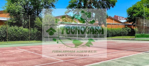 Apartamento de 3 dormitorios en Fuenlabrada, Spain No. 155980 15