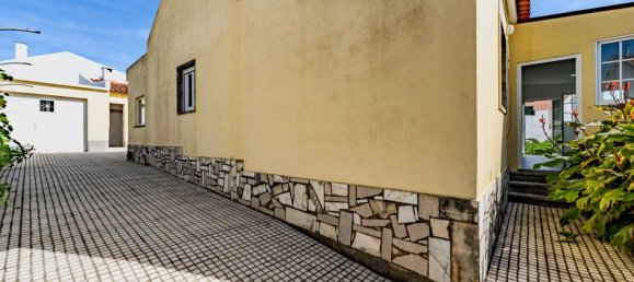 3 bedrooms Villa in Sintra, Portugal No. 96764 42