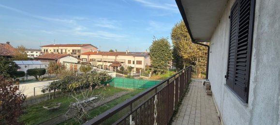 15غرفة منزل في Truccazzano, Italy رقم 153155 42