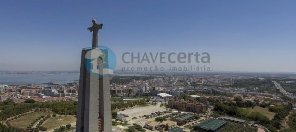 4 bedrooms House in Corroios, Portugal No. 140391 12