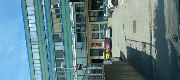 32m² Garage in Lecco, Italy No. 378791 2