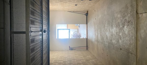 32m² Garage in Lecco, Italy No. 378791 5