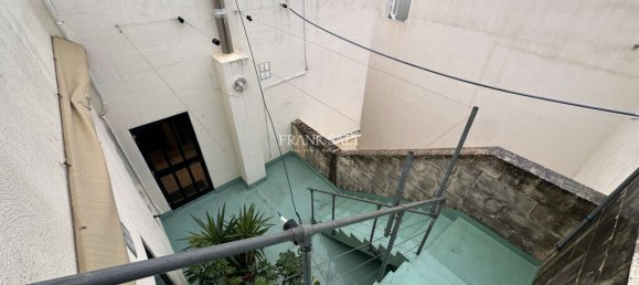 Мезонет с 3 спальнями в Зеббудж, Мальта № 7739 13