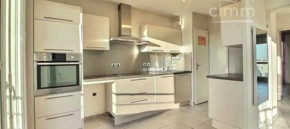 2 chambres Appartement à Montpellier, France No. 290247 4