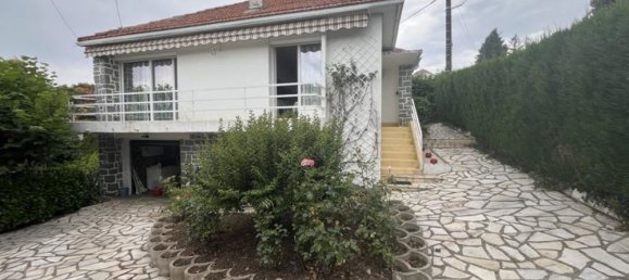 3 bedrooms House in Tulle, France No. 288810 3