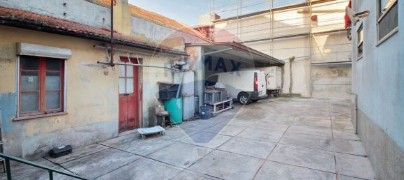 371m² Building in Matosinhos, Portugal No. 35226 16