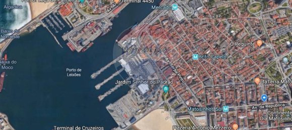 371m² Building in Matosinhos, Portugal No. 35226 8