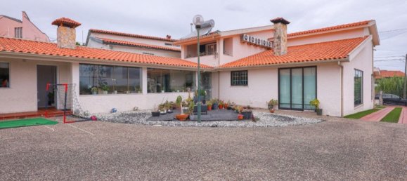 Вилла с 3 спальнями в Оливейра ду Байру, Португалия № 200743 4