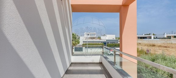 4 Schlafzimmer Haus in Setubal, Portugal, Nr. 307162 36