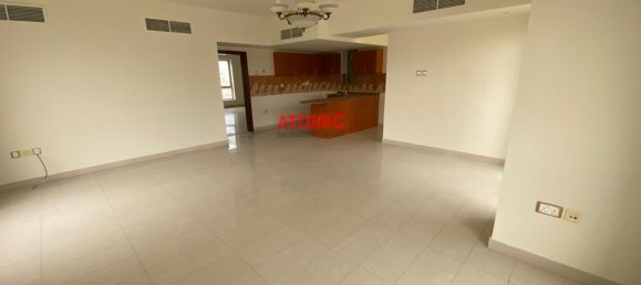 Villa T5 em Mirdif, UAE N.º 7002 7