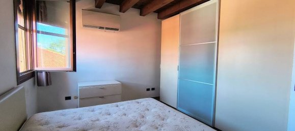 Квартира с 2 спальнями в Феррара, Италия № 378564 29