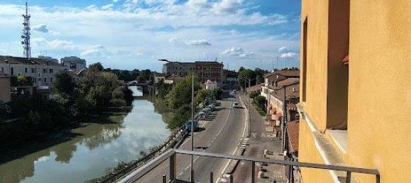 Квартира с 2 спальнями в Феррара, Италия № 378564 22