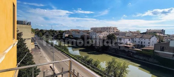 Квартира с 2 спальнями в Феррара, Италия № 378564 21