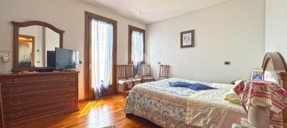 4 rooms Penthouse in Curtarolo, Italy No. 263458 11