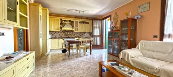 4 rooms Penthouse in Curtarolo, Italy No. 263458 2
