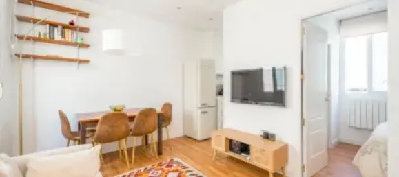 1 bedroom Apartment in Cuatro Caminos, Spain No. 139328 2