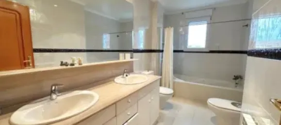 Casa de 4 dormitorios en Montroy, Spain No. 116943 2