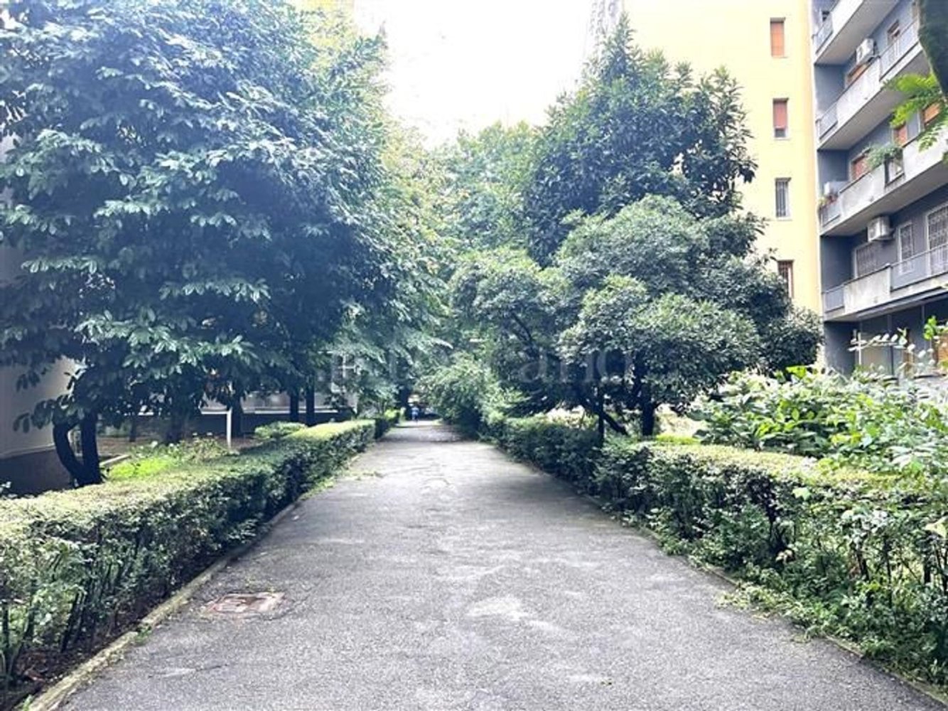 3 bedrooms Apartment in Milan, Italy No. 314175