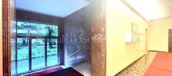 3 bedrooms Apartment in Milan, Italy No. 314175 4