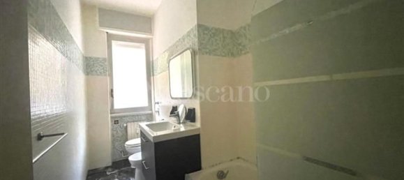 3 bedrooms Apartment in Milan, Italy No. 314175 14