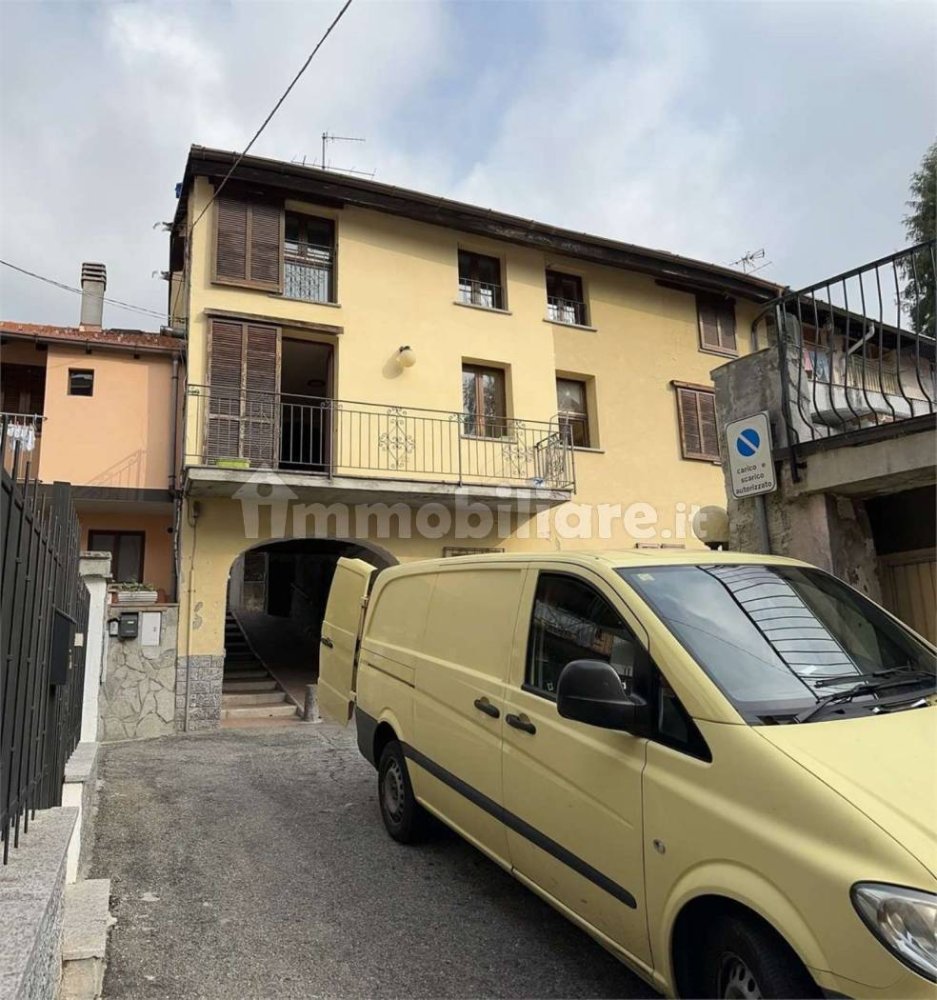 Apartamento de 3 divisões em Cugliate-Fabiasco, Italy N.º 158738