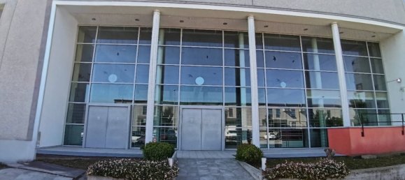 Büro in Lissone, Italy 2600m², Nr. 350638 21