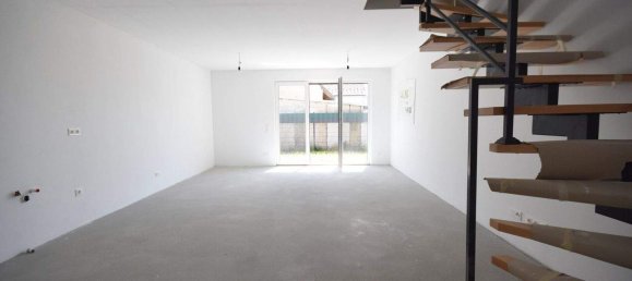 Таунхаус с 3 комнатами в Гензерндорф, Австрия № 185265 4