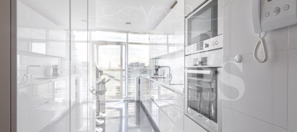 3 bedrooms Duplex in Lisbon, Portugal No. 136808 13