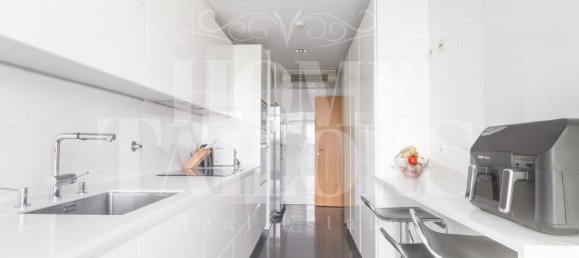 3 bedrooms Duplex in Lisbon, Portugal No. 136808 14