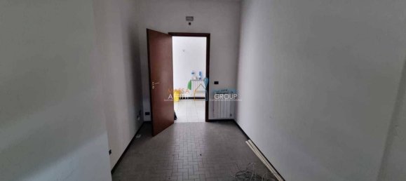 2 bedrooms Apartment in Massa, Italy No. 195663 14