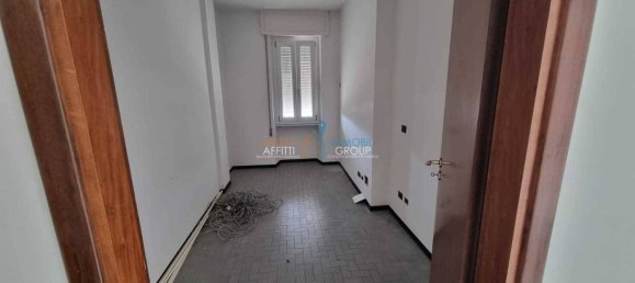2 bedrooms Apartment in Massa, Italy No. 195663 5