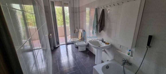 2 bedrooms Apartment in Massa, Italy No. 195663 18