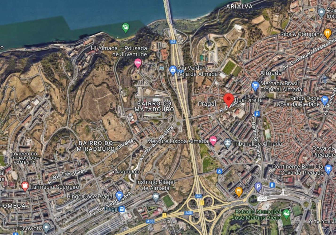 Grundstück in Almada, Portugal, Nr. 271541