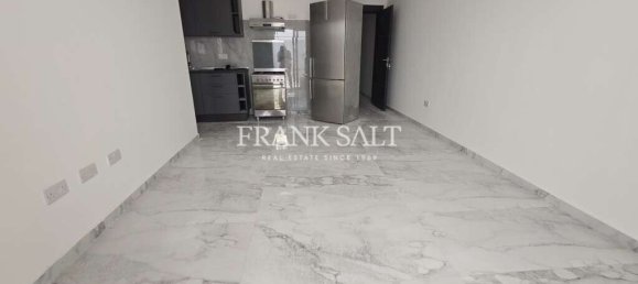 Мезонет с 3 спальнями в Сан-Пауль-иль-Бахар, Мальта № 2434 5