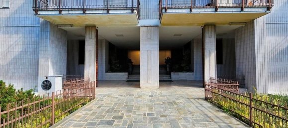 1 bedroom Apartment in Turin, Italy No. 363712 17