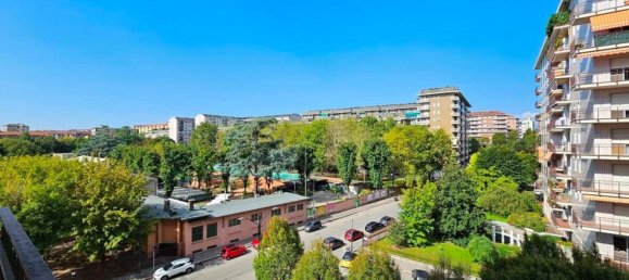 1 bedroom Apartment in Turin, Italy No. 363712 14