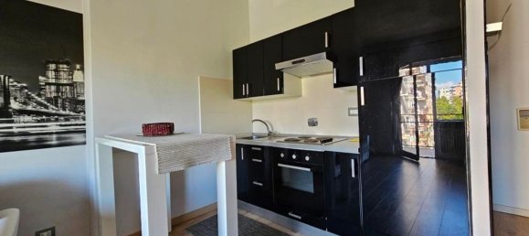1 bedroom Apartment in Turin, Italy No. 363712 6