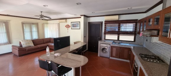 3 bedrooms Villa in Pattaya, Thailand No. 11178 5