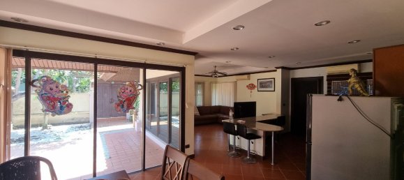 3 bedrooms Villa in Pattaya, Thailand No. 11178 4