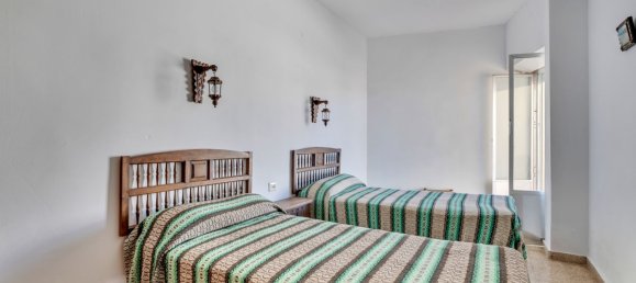 4 bedrooms Apartment in Alicante, Spain No. 148839 20