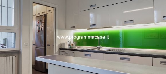 9-Zimmer Villa in Segrate, Italy, Nr. 7058 57