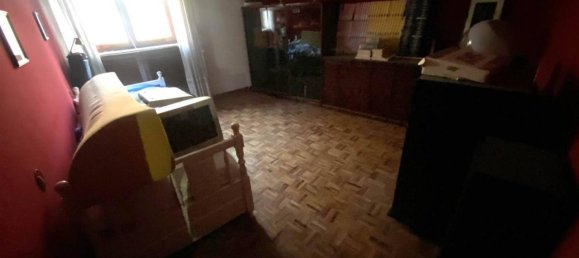 5 rooms Apartment in Catanzaro, Italy No. 19658 11