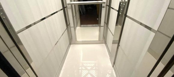 5 rooms Apartment in Catanzaro, Italy No. 19658 16