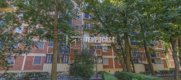 Apartamento de 3 dormitorios en Milan, Italy No. 378243 8