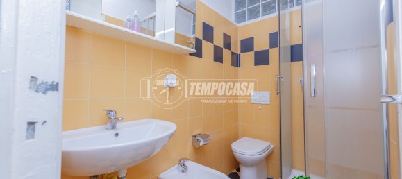 Apartamento de 3 dormitorios en Milan, Italy No. 378243 5